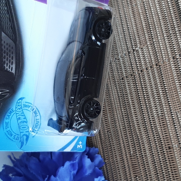 Hot Wheels Jaguar XE Project 8 Black 2021 HW Torque Collection Diecast Car - Picture 3 of 10